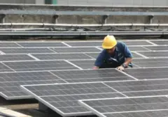 Potensi PLTS 100 GW Terancam Mangkrak, Danantara Siap Ambil Alih Jika Swasta Menolak Investasi