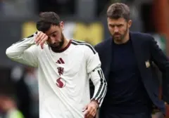 Sorotan Tajam Scholes untuk Fernandes dan Shaw Pasca Kekalahan Manchester United dari Tim Promosi
