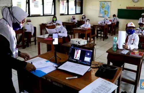 Wakil Ketua DPR Dasco Angkat Bicara: Nasib 172.323 Guru Honorer Diperjuangkan Menuju 2027
