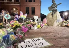 Kejutan Terakhir Dolly Parton: Lagu Pemakaman yang Telah Disiapkan Sang Legenda Musik