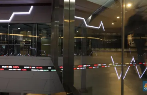 IHSG Rebound ke 6.500, Penguatan 1,39% Didorong Sektor Energi dan Perbankan