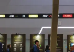 IHSG Menguat Tajam 1% Lebih di Tengah Aksi Protes, Apa Pemicunya?