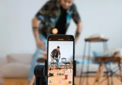 Demam Live Streaming E-commerce: Konsumen RI Rentan Tergoda Diskon Menggiurkan
