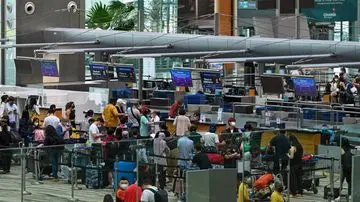 Kini Tersedia dalam Bahasa Indonesia, Singapore Arrival Card Permudah WNI