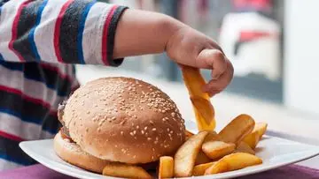 Waspada, 5 Makanan Ini Bisa Ganggu Konsentrasi Anak dan Perlu Dibatasi