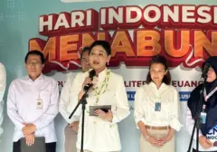 Dorong Literasi Keuangan Sejak Dini, Bos OJK Beri Tips Menabung kepada Siswa Sekolah Rakyat di Bekasi
