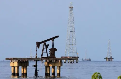 Harga Minyak Dunia Tergelincir Tajam, Jauhi Level Psikologis US$90 per Barel