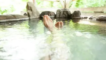 Remaja Alami Luka Bakar Akibat Berendam Berhari-hari di Kolam, Diduga Paparan Bahan Kimia