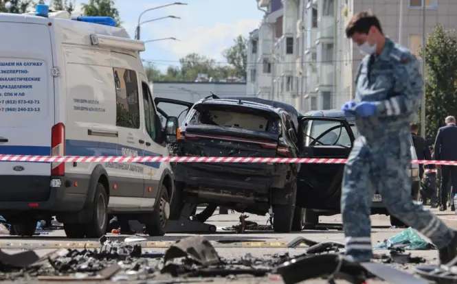 Ledakan Maut di Rusia: Mobil Hancur Lebur, Tentara Gugur di Tempat