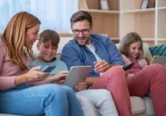 7 Jurus Jitu Orang Tua Membangun Ikatan Kuat dengan Anak di Era Digital