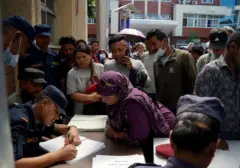 Rumah Sakit Kathmandu Penuh Sesak, Keluarga Korban Membanjiri Ruang Tunggu Pasca Bencana
