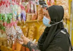 Jajanan Merakyat: Antara Harga Murah dan Keamanan Pangan di Warung