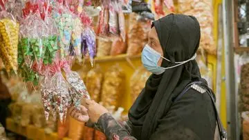 Jajanan Merakyat: Antara Harga Murah dan Keamanan Pangan di Warung