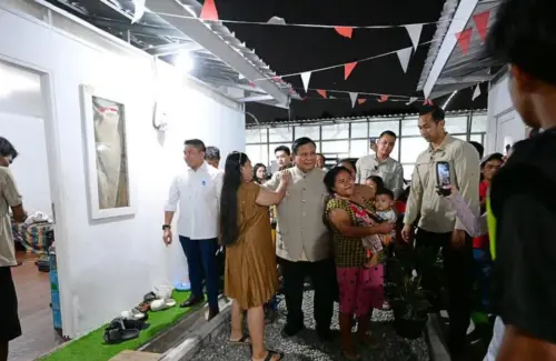 Prabowo Subianto Tinjau Langsung Hunian Baru Warga Relokasi Senen Jakarta