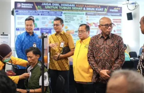Bank Mandiri Beri Bantuan Kesehatan untuk 28.000 Jiwa Terdampak Kabut Asap