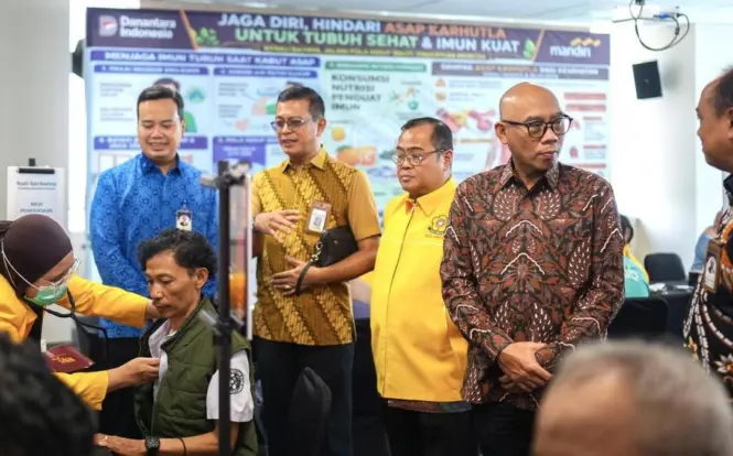 Bank Mandiri Beri Bantuan Kesehatan untuk 28.000 Jiwa Terdampak Kabut Asap