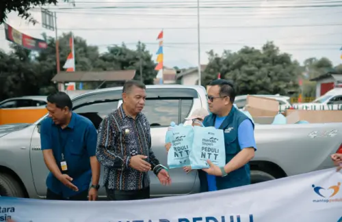 Bank Mandiri Taspen Hadirkan Bantuan Pascagempa Bumi di Ende, NTT