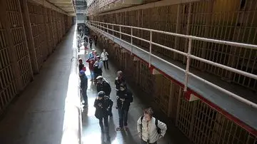 Dark Tourism: Ketika Tragedi Menjadi Destinasi Wisata yang Menggugah Rasa Ingin Tahu