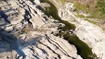 Fenomena Sungai Bogowonto Mengering: Pemandangan Mirip Grand Canyon Mini Muncul di Purworejo