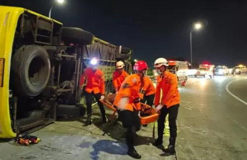 Benda Berbahaya di Tol: KNKT Ungkap Akar Masalah dan Rekomendasi Cegah Kecelakaan Maut