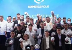Momen Kehangatan Shin Tae Yong dan Erick Thohir di Peluncuran Super League 2026/2027
