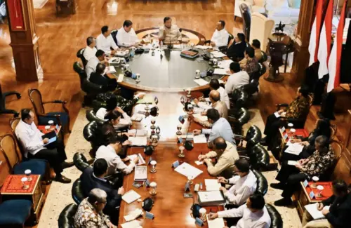 Prabowo Kumpulkan Menteri di Hambalang, Matangkan Konsep Rumah Idaman untuk Rakyat Indonesia