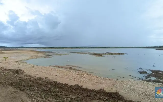 Proyek Ambisius Tambak Garam Raksasa di NTT Siap Panen Perdana November 2026
