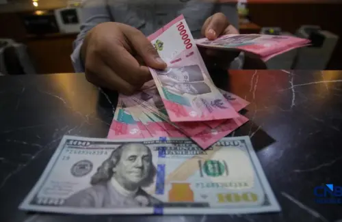 Rupiah Terperosok ke Rp17.750 per Dolar AS, Pelemahan 0,31% Menjadi Sorotan
