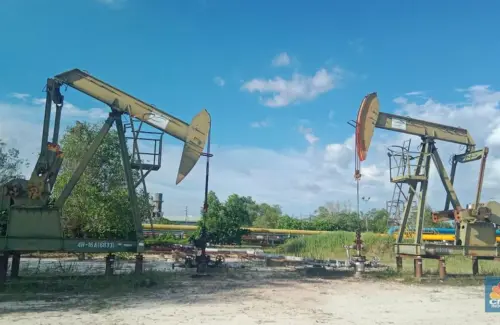 Menguak Peran Vital Badan Usaha Khusus Migas: Pilar Strategis Pengeboran Energi Nasional