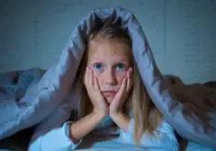 Panduan Ahli: Menentukan Waktu Ideal Anak Tidur Terpisah dari Orang Tua