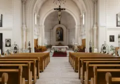 Pajak Gereja di 7 Negara: Benarkah Memicu Fenomena "Murtad" Massal?