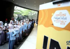 Antusiasme Tinggi Pelajar-Mahasiswa Lampung di Financial Festival, Antrean Panjang Hiasi Acara Edukasi Keuangan