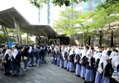 Antusiasme Pelajar Ramaikan Lampung Financial Festival, Incar Kesempatan Bertemu Zulhas dan Marshel Widianto