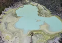 Kemarau Panjang Picu Penyusutan Air di Kawah Putih Ciwidey, Keindahan Alam Terancam