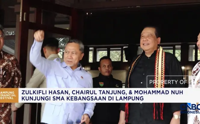 Zulhas dan Chairul Tanjung Tebar Inspirasi di SMA Kebangsaan Lampung, Dorong Generasi Muda Berkarya