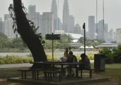 Dampak Asap Kebakaran Hutan, Wisatawan Singapura dan Malaysia Hadapi Ancaman Kesehatan