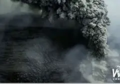 Detik-Detik Mengerikan Erupsi Anak Krakatau Terekam dari Jarak Dekat