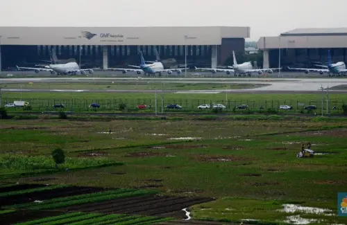 Abu Gunung Anak Krakatau Ganggu Penerbangan, 7 Bandara Termasuk Soetta dan Halim Ditutup Sementara