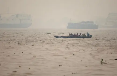 939 Hektare Lahan di Riau dan Kalsel Masih Terbakar, Ancaman Kabut Asap Makin Nyata