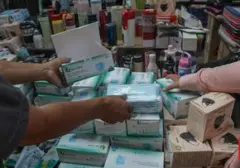 Dokter Paru Jelaskan Aturan Cuci Ulang Masker: Mana yang Aman, Mana yang Tidak
