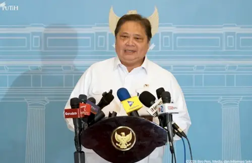 Enam Gunung Berapi Erupsi Serentak, Pemerintah Waspadai Dampak Ekonomi dan Logistik Nasional