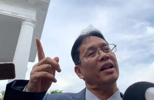 Ekonomi RI Disebut Belum 'Lari Kencang', Menko Perekonomian Yakin Terhindar 'Kutukan Pertumbuhan 5%'