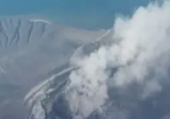Abu Erupsi Gunung Anak Krakatau Bergerak ke Laut Hindia, Kondisi Makin Kondusif