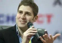Kekayaan Eduardo Saverin dan Bos Sea Limited Tergerus Rp 257 Triliun Akibat Pelemahan Pasar