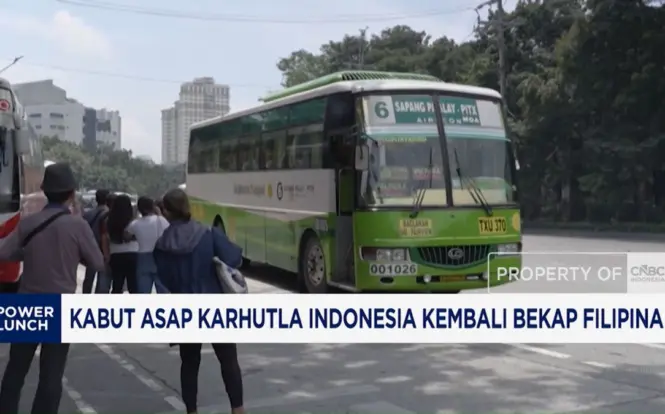 Kabut Asap Karhutla Indonesia Kembali Selimuti Langit Filipina, Kualitas Udara Memburuk