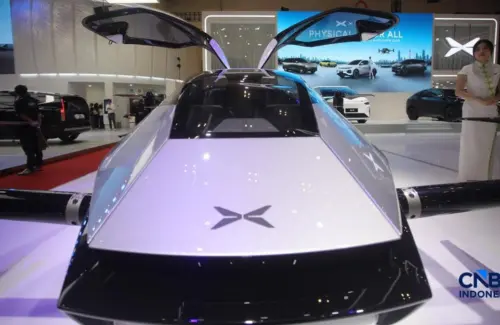 Pabrikan Mobil China Hadapi Tantangan Penjualan, Fokus Beralih ke "Mesin Uang" Baru