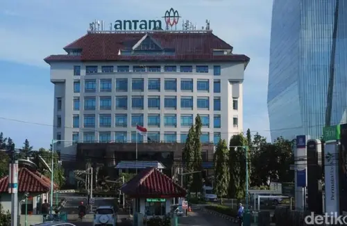 Kinerja Gemilang ANTAM Didorong Hilirisasi Nikel, Target Produksi Naik