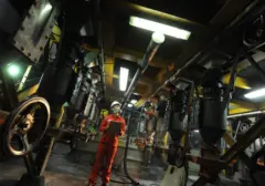 Pabrik Emas Antam di Gresik Siap Beroperasi 2028, Dongkrak Produksi 30 Ton per Tahun