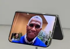 iPhone Lipat 'Duo' Direspons Hambar di Pasar China